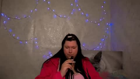 Snapshot of babytaera_ chatting on 06/26/26, 01:32 BabyTaera online show from 06/26/26, 01:32