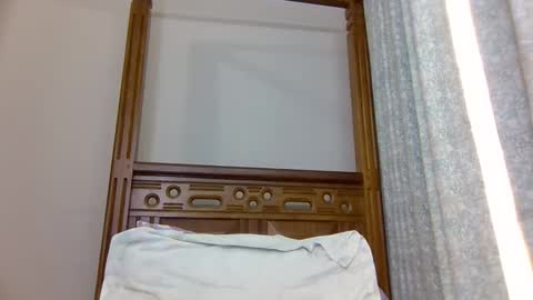 babytylerr online show from 12/04/25, 11:30