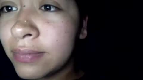 Snapshot of babyymango_ chatting on 12/24/24, 11:22  Gisselle  online show from 12/24/24, 11:22