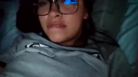 Snapshot of babyymango_ chatting on 01/05/25, 05:41  Gisselle  online show from 01/05/25, 05:41
