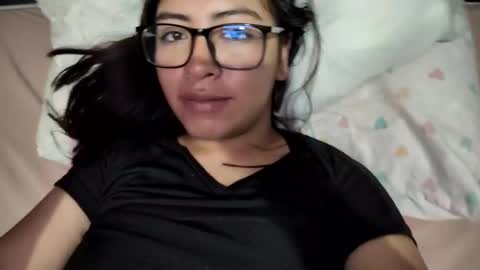 Snapshot of babyymango_ chatting on 02/28/25, 10:39  Gisselle  online show from 02/28/25, 10:39