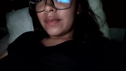 Snapshot of babyymango_ chatting on 03/01/25, 07:19  Gisselle  online show from 03/01/25, 07:19