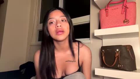 Snapshot of babyynaughty chatting on 09/24/25, 07:01 babyynaughty online show from 09/24/25, 07:01