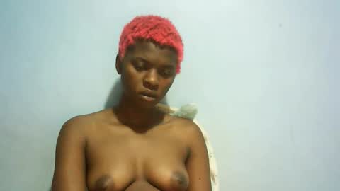 Snapshot of babyzuri chatting on 01/14/26, 12:49 Zuri online show from 01/14/26, 12:49