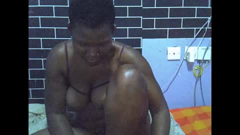 Snapshot of babyzuri chatting on 03/22/26, 08:34 Zuri online show from 03/22/26, 08:34