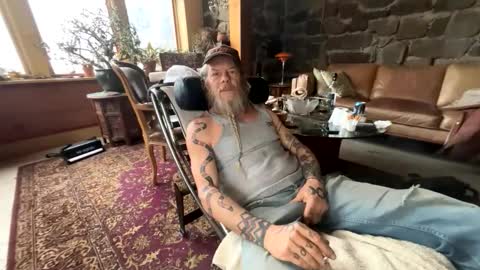 backwoodswolf online show from 03/21/26, 12:10