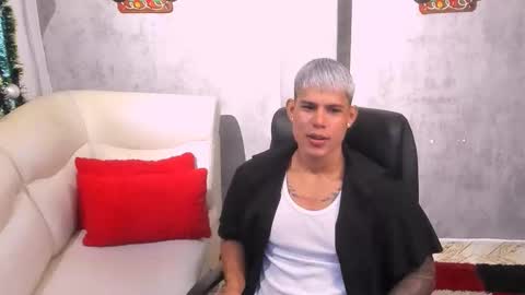 bad_boytoh online show from 12/17/25, 12:33