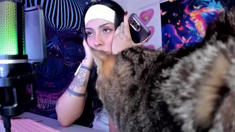 Bratty Lanita - independent online show from 01/20/25, 11:10