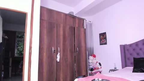 Bratty Lanita - independent online show from 01/06/26, 02:15