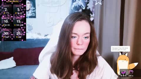 Snapshot of bad_girl009 chatting on 12/13/24, 02:16 Lin online show from 12/13/24, 02:16