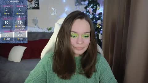 Snapshot of bad_girl009 chatting on 12/17/24, 02:33 Lin online show from 12/17/24, 02:33