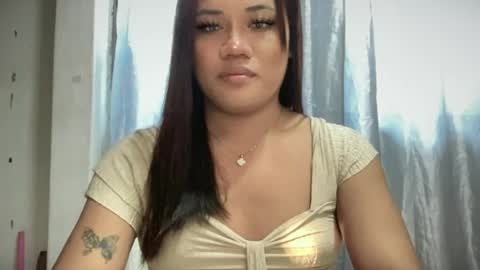 Snapshot of bad_kitty_amara chatting on 06/14/26, 10:34 AMARA - FOLLOW ME AND THUMBS UP online show from 06/14/26, 10:34