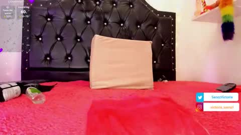 Victoria online show from 10/21/25, 02:01