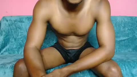 badaddo910342 online show from 04/14/26, 12:44
