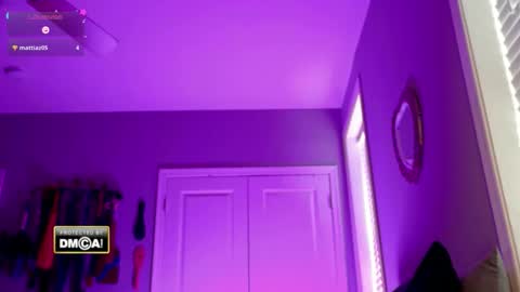 Alice online show from 12/17/25, 04:35