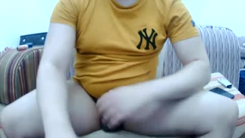 Snapshot of badboixx chatting on 12/27/24, 01:32 badboixx online show from 12/27/24, 01:32