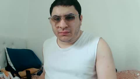 Snapshot of badboixx chatting on 02/14/25, 10:59 badboixx online show from 02/14/25, 10:59