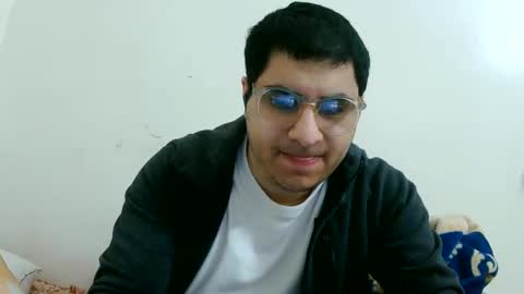 Snapshot of badboixx chatting on 03/01/25, 02:15 badboixx online show from 03/01/25, 02:15