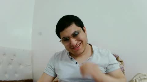 Snapshot of badboixx chatting on 03/08/25, 01:39 badboixx online show from 03/08/25, 01:39