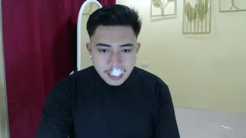 Snapshot of badboy_hanns chatting on 12/08/24, 12:52 HANNS online show from 12/08/24, 12:52