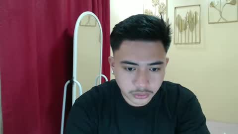 Snapshot of badboy_hanns chatting on 12/08/24, 06:06 HANNS online show from 12/08/24, 06:06