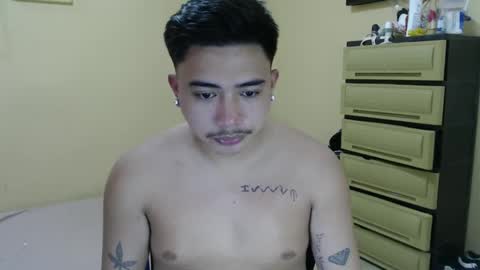 Snapshot of badboy_hanns chatting on 12/09/24, 07:39 HANNS online show from 12/09/24, 07:39