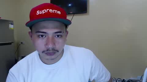 Snapshot of badboy_hanns chatting on 01/22/25, 05:37 HANNS online show from 01/22/25, 05:37