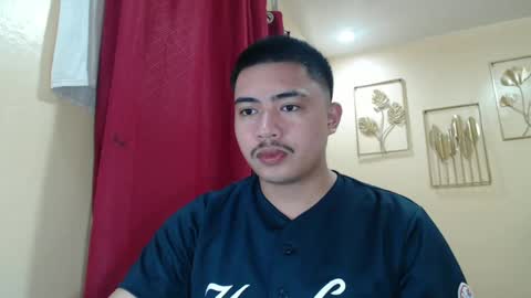 Snapshot of badboy_hanns chatting on 02/12/25, 02:10 HANNS online show from 02/12/25, 02:10