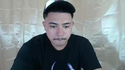 Snapshot of badboy_hanns chatting on 02/23/25, 09:33 HANNS online show from 02/23/25, 09:33