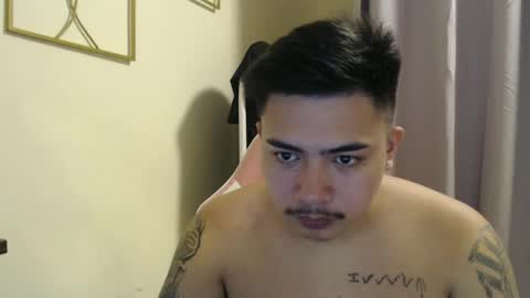 Snapshot of badboy_hanns chatting on 10/15/25, 11:54 HANNS online show from 10/15/25, 11:54