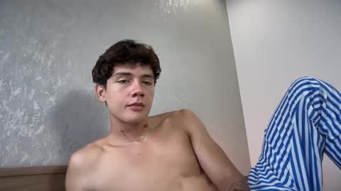 Snapshot of badboy_one chatting on 05/30/26, 03:31 jhojan online show from 05/30/26, 03:31