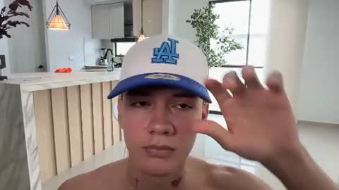 Snapshot of badboy_one chatting on 07/08/26, 07:07 jhojan online show from 07/08/26, 07:07