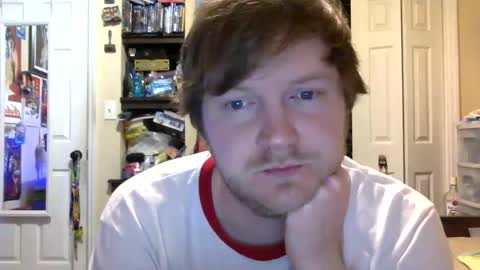 Snapshot of badboyboogie78 chatting on 09/12/25, 09:20 Hylian97 online show from 09/12/25, 09:20