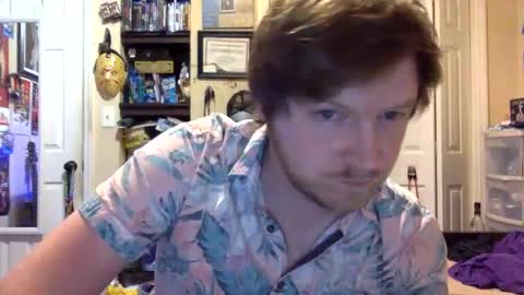 Snapshot of badboyboogie78 chatting on 09/18/25, 07:21 Hylian97 online show from 09/18/25, 07:21