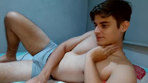 Snapshot of badbunny_69_ chatting on 03/06/25, 03:24 badbunny_69_ online show from 03/06/25, 03:24