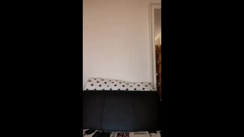 Snapshot of badcat312 chatting on 04/13/26, 07:52 Jess and Danny online show from 04/13/26, 07:52