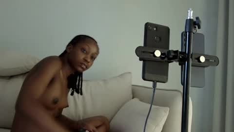 Baddest online show from 02/27/25, 08:50