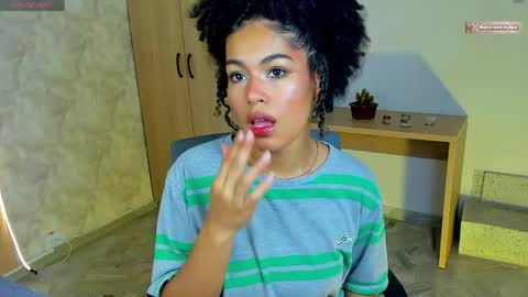BADDIE DELAYLA online show from 05/02/26, 05:40