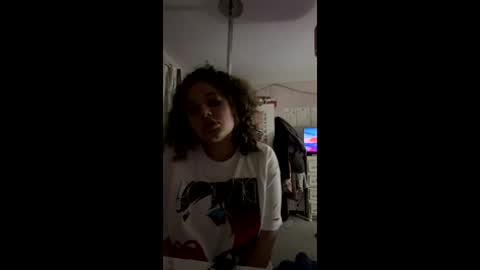 Snapshot of baddiegirl_18 chatting on 06/08/26, 12:14 baddiegirl_18 online show from 06/08/26, 12:14