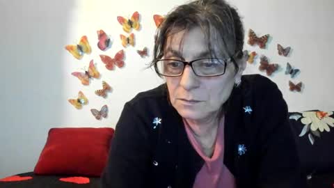 Snapshot of badgg chatting on 01/24/25, 03:34 Gina online show from 01/24/25, 03:34