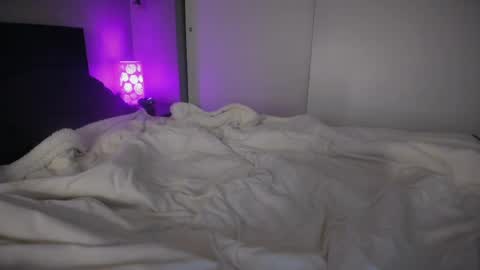 Snapshot of badgrljade chatting on 05/08/26, 03:45 Jade online show from 05/08/26, 03:45