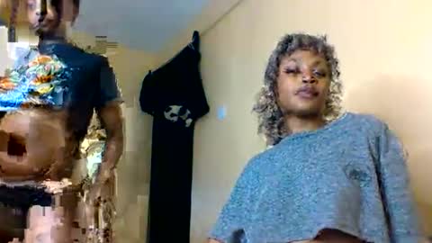 Lily. online show from 10/20/25, 03:01