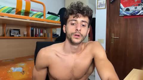 Snapshot of badguy_22 chatting on 11/02/25, 06:32 Badguy online show from 11/02/25, 06:32