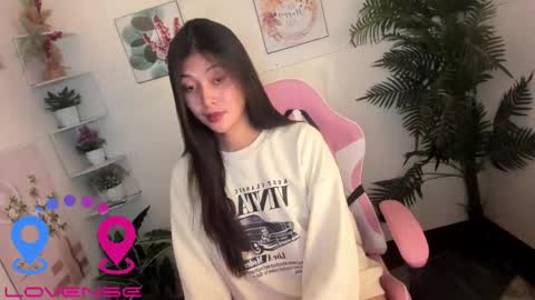 Snapshot of badjao_girl chatting on 05/27/26, 09:34 Joshaine online show from 05/27/26, 09:34