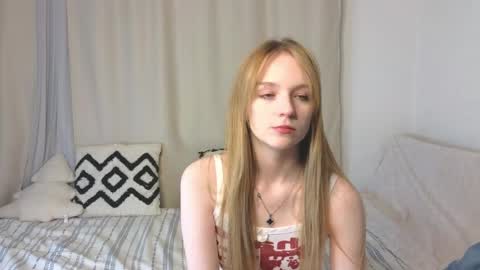 Kate online show from 04/18/26, 04:00