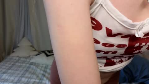 Kate online show from 04/18/26, 07:58