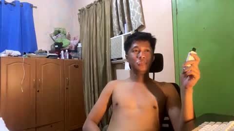 baggage00 online show from 04/19/26, 08:35