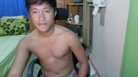 Snapshot of baggage00 chatting on 07/22/26, 04:37 baggage00 online show from 07/22/26, 04:37