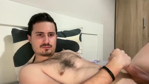 bagvag0 online show from 12/30/24, 10:32