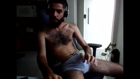 Snapshot of baianobarbudo chatting on 12/13/24, 05:43 baianobarbudo online show from 12/13/24, 05:43